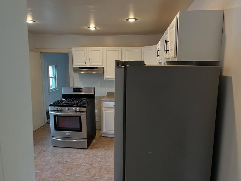 Kitchen and Cabinet Refinishing