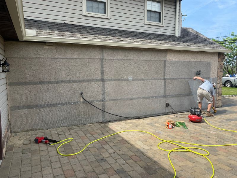 Stucco/Dryvit