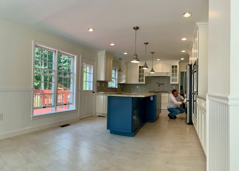 Kitchen and Cabinet Refinishing