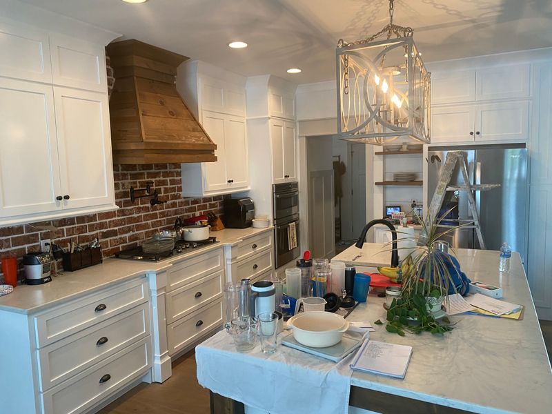 Kitchen and Cabinet Refinishing gallery