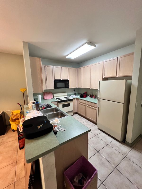 Kitchen and Cabinet Refinishing