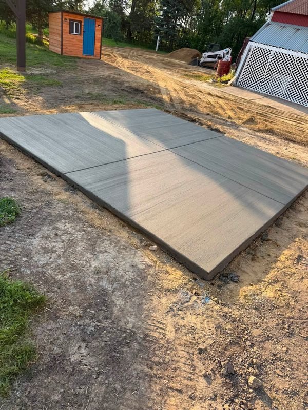 Concrete Patios & Aprons