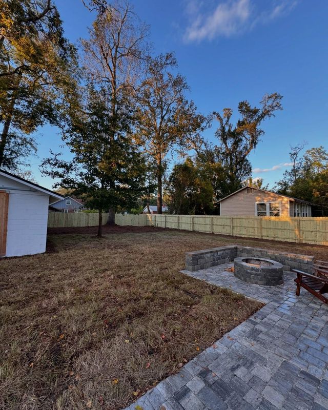 Revitalized Oasis: Transformative Landscaping Masterpiece in Murray Hill, Florida