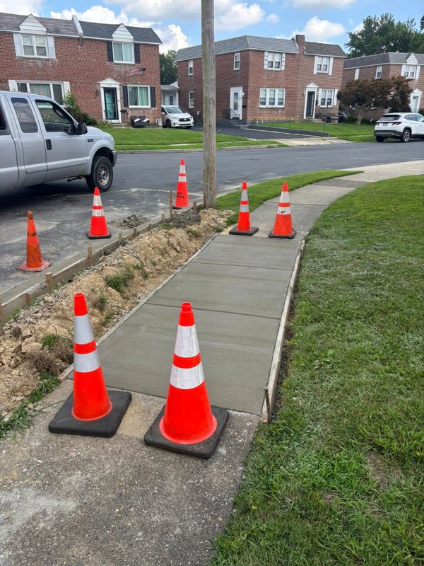 Sidewalk & curb install