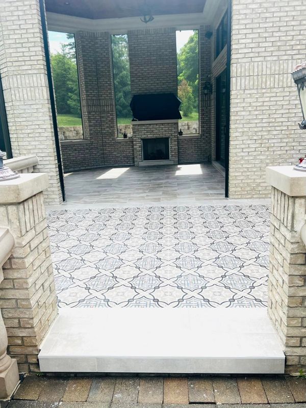 Outdoor Tiling