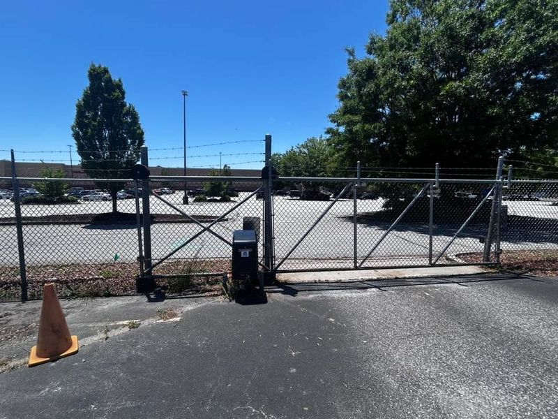 Gate Installation and Repair