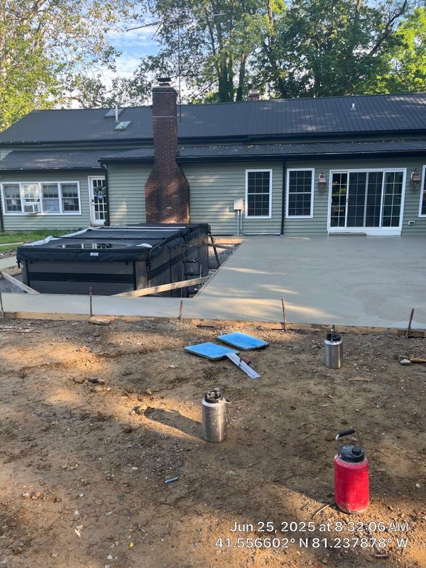 Patio w/ Swim Spa