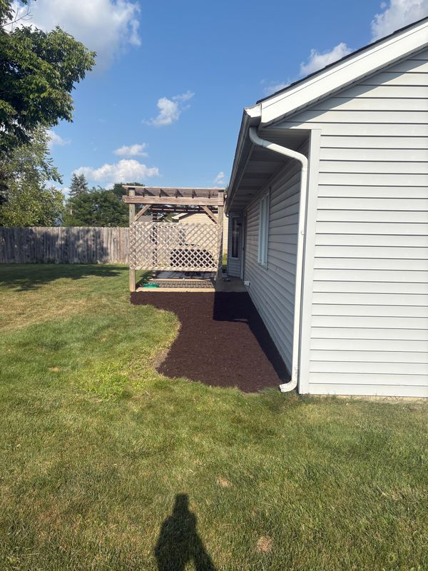Mulch Bed Installation