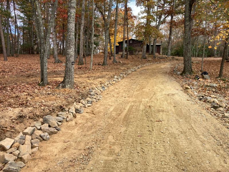 Gravel Driveway Laying