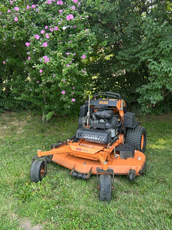 Transforming Spaces: Lawn Masterpieces by Forward Motion Outdoor Services