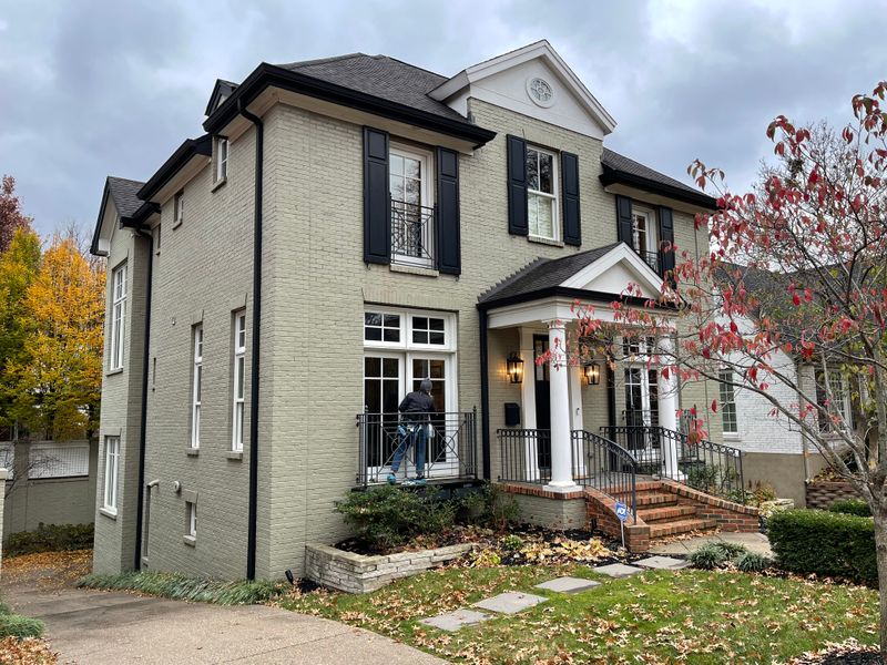 Historic Shine: See2it Clean's Expert Window Cleaning in Clayton, MO