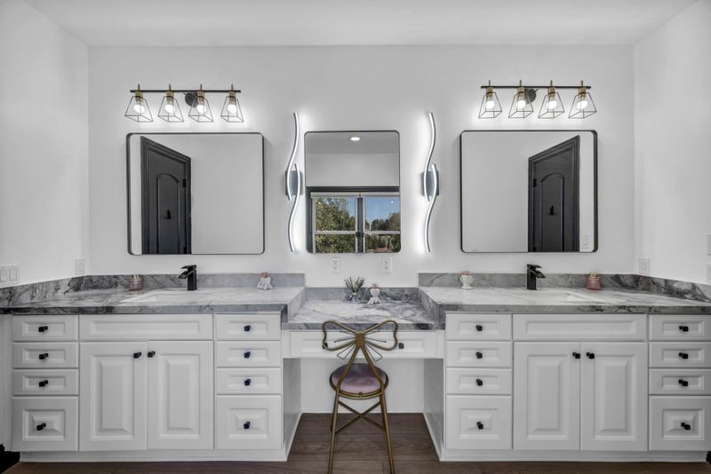 Bathroom & Kitchen Remodeling
