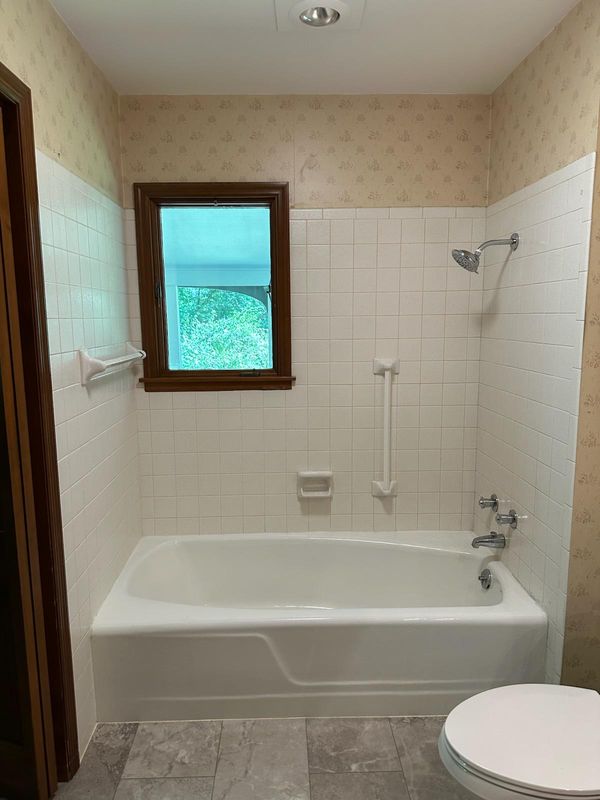 Bathroom Bliss: Stunning Remodel Transforms Muscatine Home