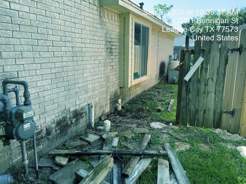 Fencing and gate repairs