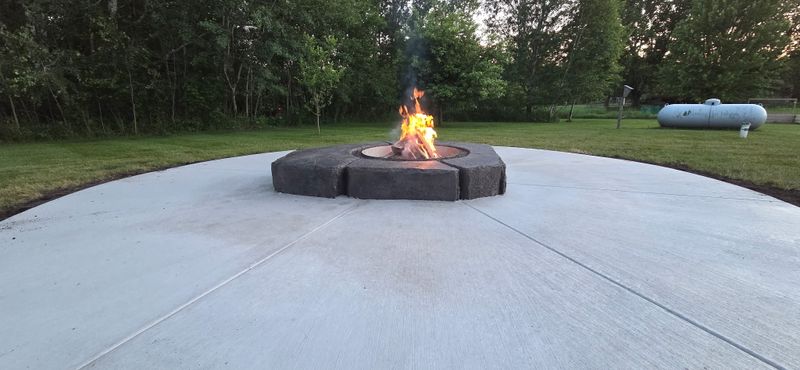Carved Concrete Retaining Walls 