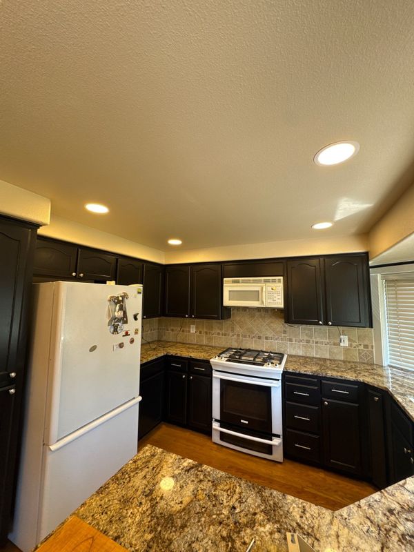 Kitchen and Cabinet Refinishing