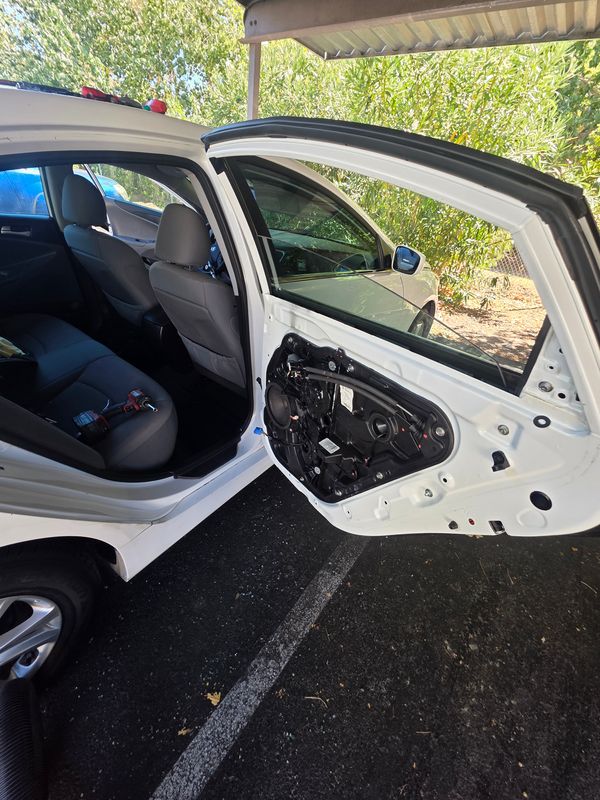 Door Glass Replacement