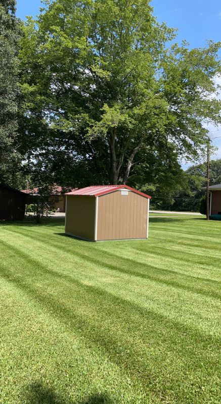 Lawn & Landscape Maintenance