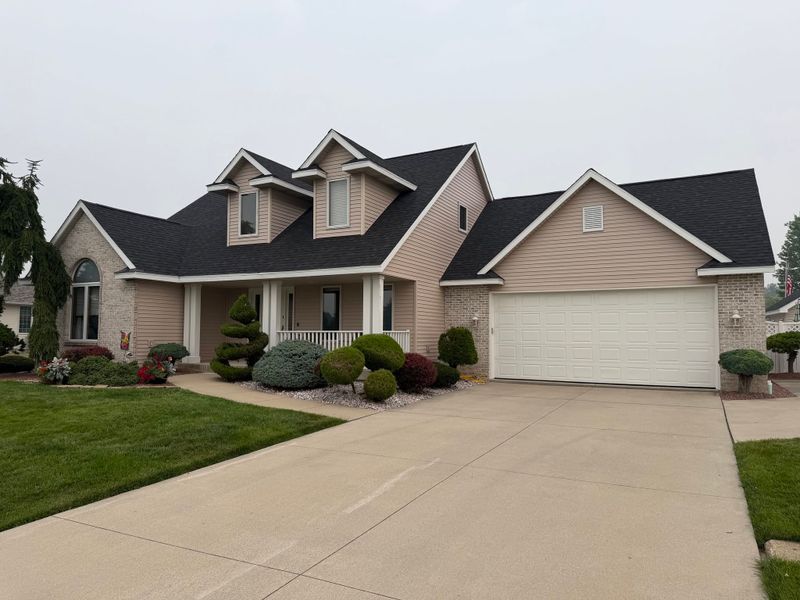 Siding Installation & Repair Service