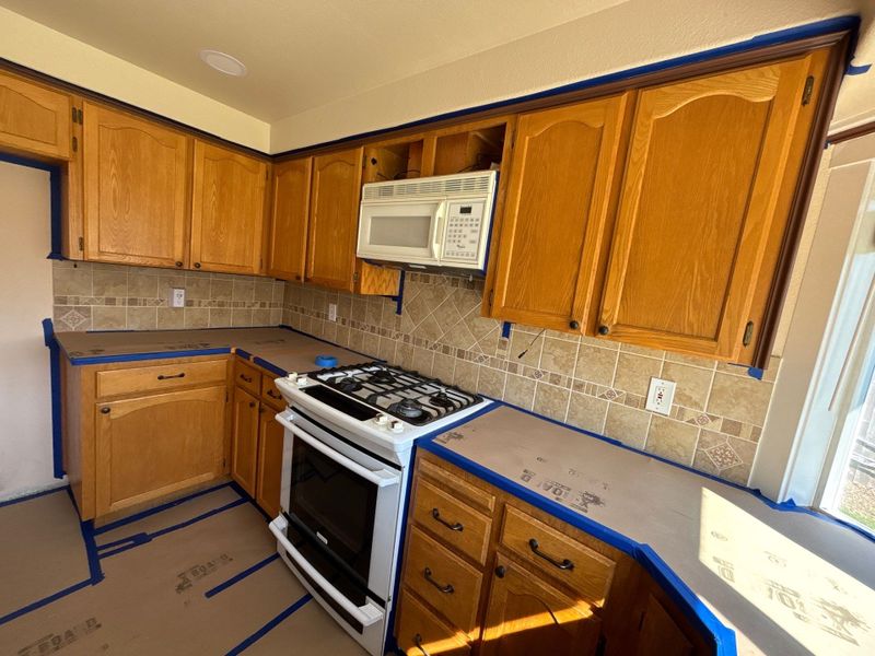 Kitchen and Cabinet Refinishing