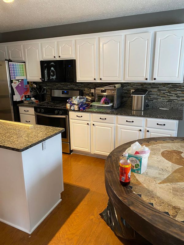 Kitchen and Cabinet Refinishing