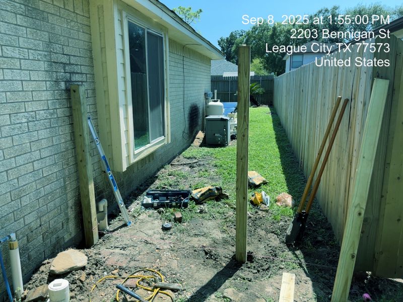 Fencing and gate repairs