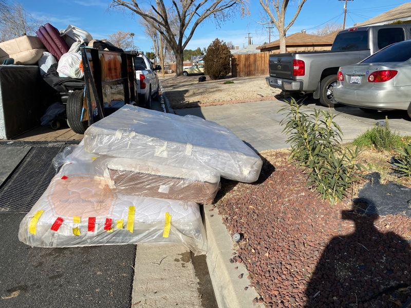 Bulky item pickup in palmdale CA