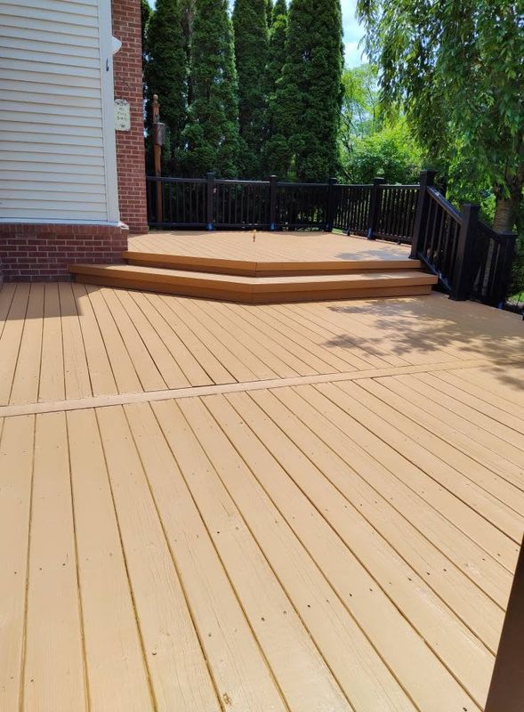 Deck and Fence Staining