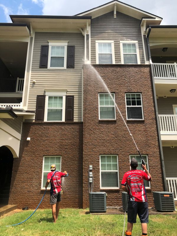 Apartment & Multi-Family Exterior Cleaning