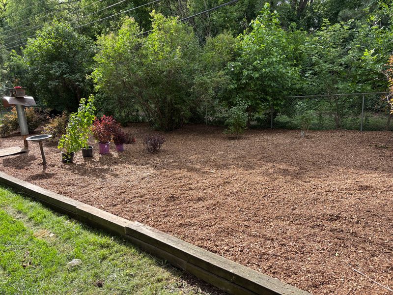 Rock & Mulch Installation