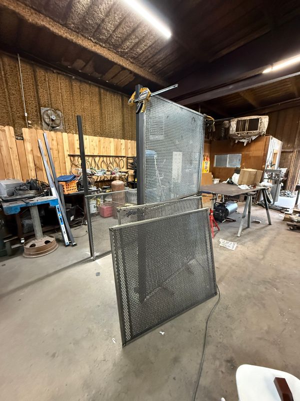 Tarrant county Jail IT Cages