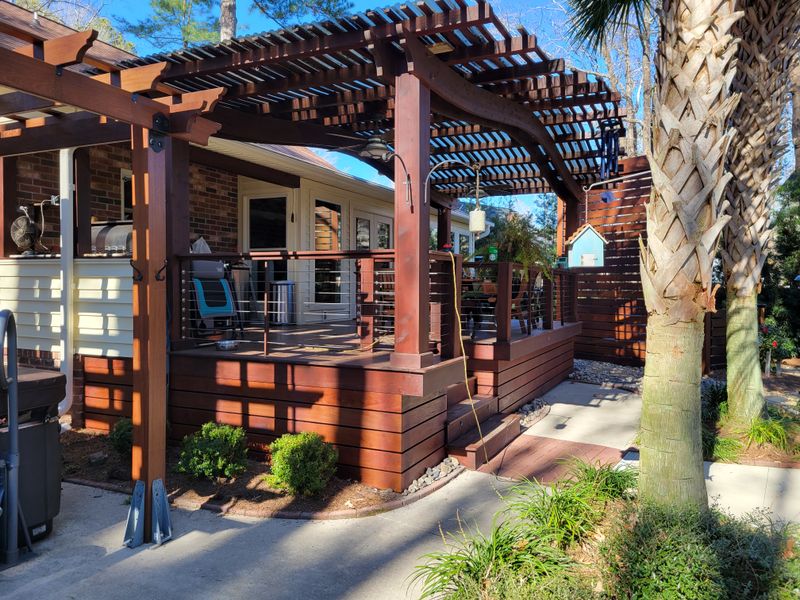 Ipe deck and trellis 