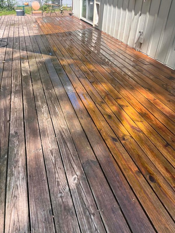 Staining Exterior