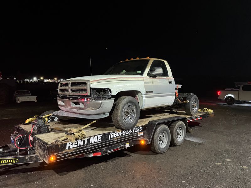 Tilt Deck Car Hauler