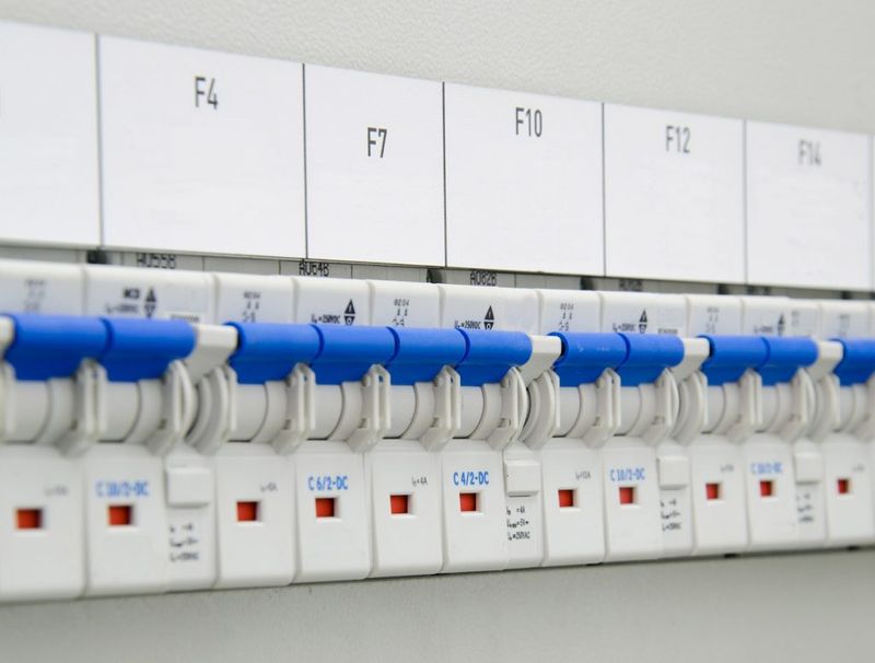 Circuit Breaker Repair