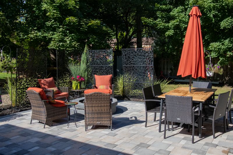 Commerce Sanctuary: Secluded Patio Oasis with Fire Pit & Hot Tub by Sunstone Construction