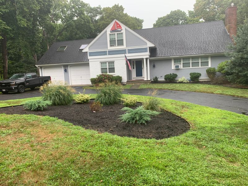 Mulch Installation gallery
