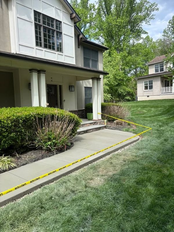 Sidewalk & curb install