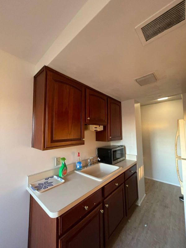 Kitchen and Cabinet Refinishing