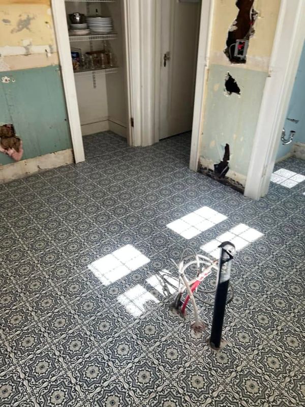 Floor Tiling Services