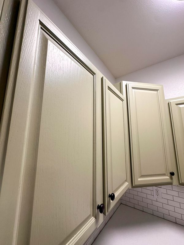 Kitchen and Cabinet Refinishing