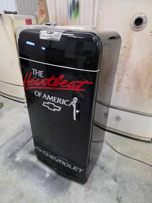 Vintage refrigerator restoration