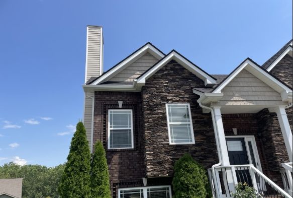 Revitalizing Curb Appeal: Oakland Power Washing's Premier Soft-Wash Success in Clarksville