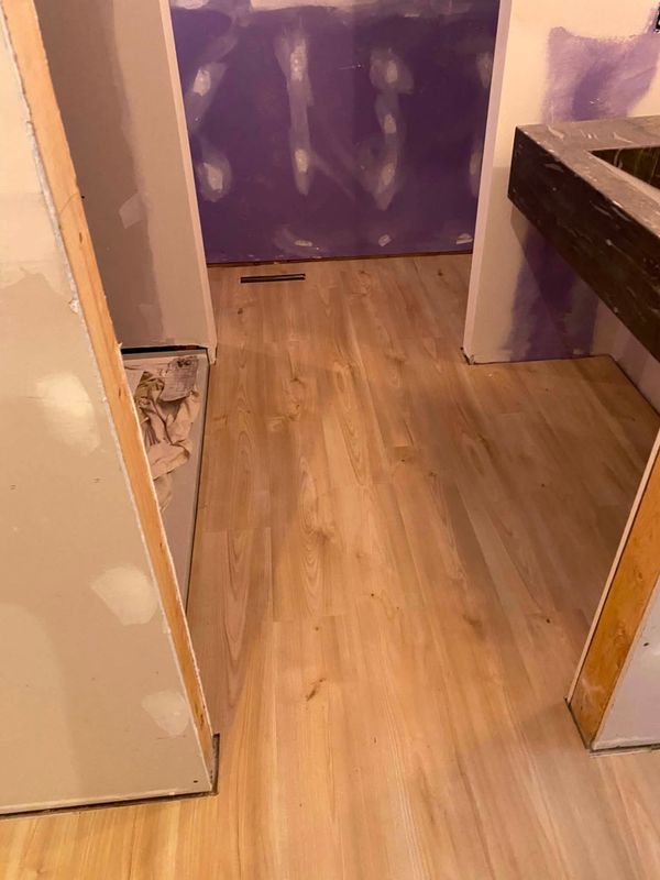 Vinyl and Laminate Flooring