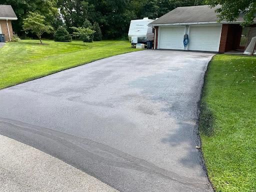 Asphalt Seal Coating