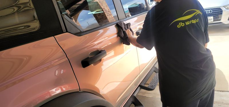 Full & Partial Vehicle Wrap