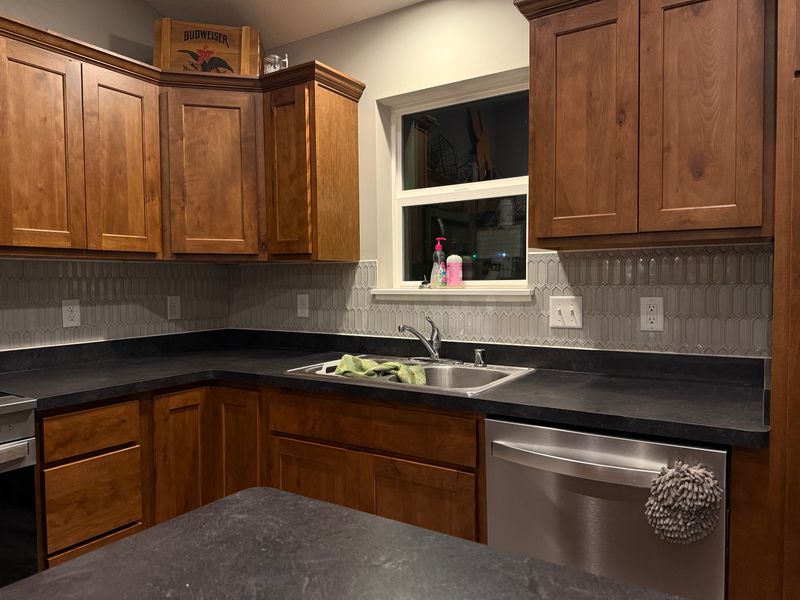 Kitchen Backsplash Installation