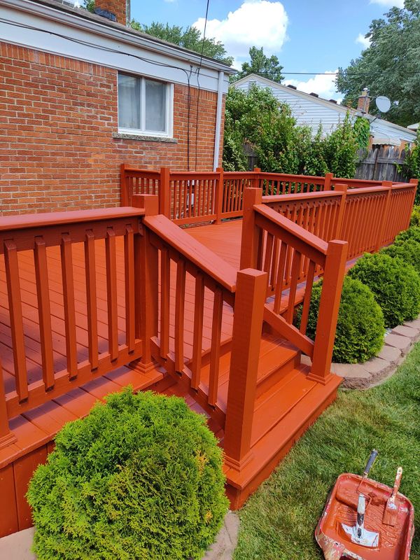 Deck and Fence Staining