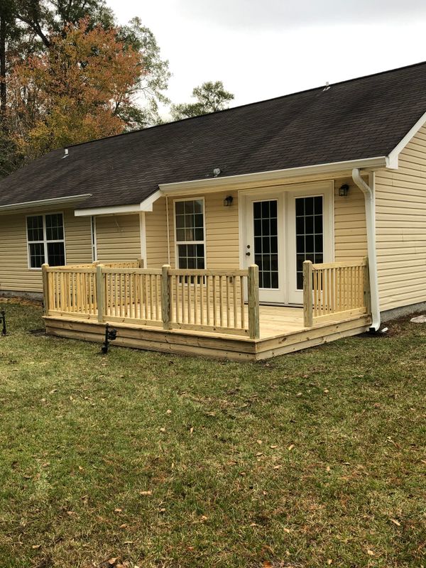 Deck & Patio