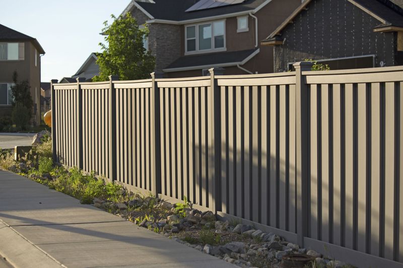 Fence Staining